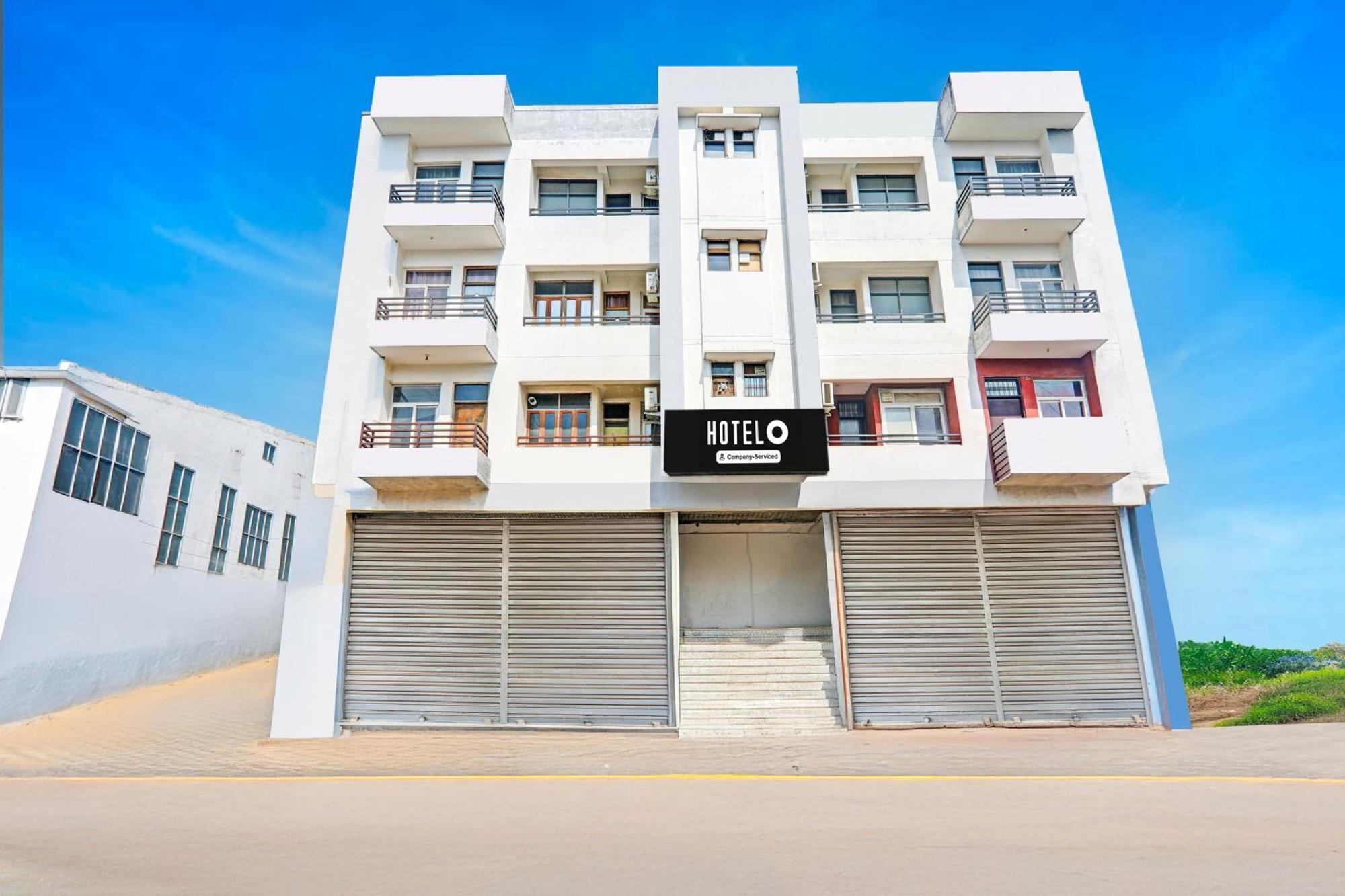 Super Hotel O Jankipuram Near Sahara State Formerly Basera Homes Hasanganj Exterior foto